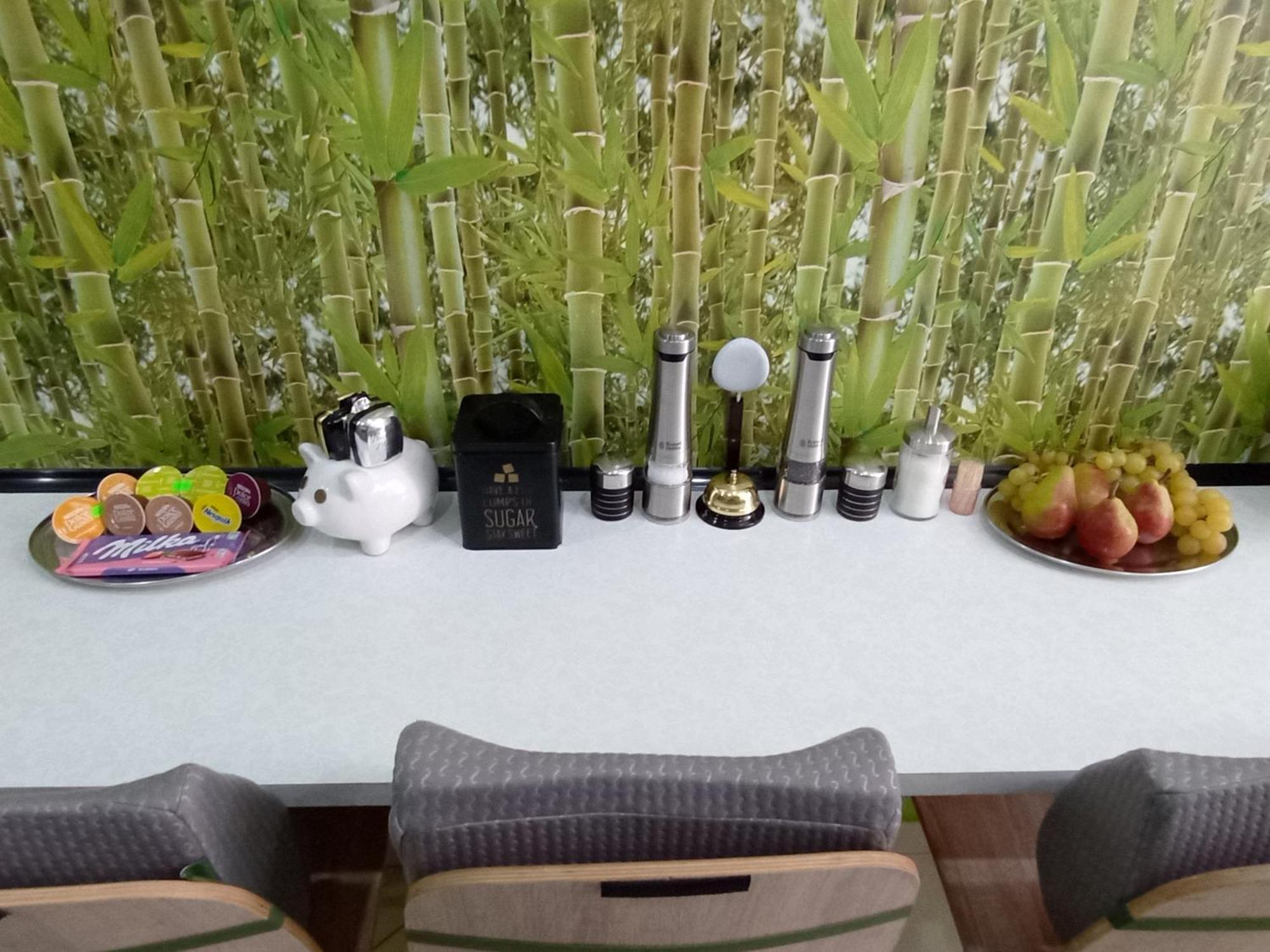 Apartament Venge -Cale Mieszkanie 46M2 Na Wylacznosc - Z Jedna Sypialnia I Jednym Sypialno-Salonem -3 Pietro Bez Windy- Rezerwacja Bez Karty Kredytowej-Klimatyzacja-Netflix-2 Lozeczka Dzieciece- Bezplatny Parking Publiczny Wroclaw Dış mekan fotoğraf