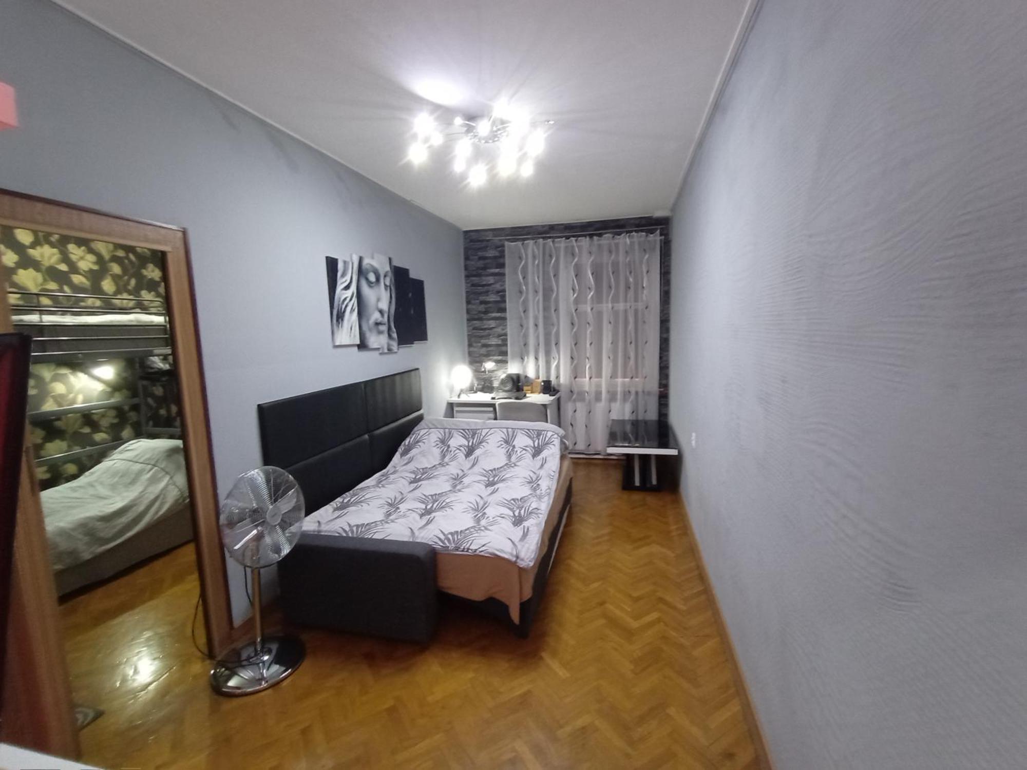Apartament Venge -Cale Mieszkanie 46M2 Na Wylacznosc - Z Jedna Sypialnia I Jednym Sypialno-Salonem -3 Pietro Bez Windy- Rezerwacja Bez Karty Kredytowej-Klimatyzacja-Netflix-2 Lozeczka Dzieciece- Bezplatny Parking Publiczny Wroclaw Dış mekan fotoğraf