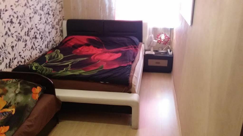 Apartament Venge -Cale Mieszkanie 46M2 Na Wylacznosc - Z Jedna Sypialnia I Jednym Sypialno-Salonem -3 Pietro Bez Windy- Rezerwacja Bez Karty Kredytowej-Klimatyzacja-Netflix-2 Lozeczka Dzieciece- Bezplatny Parking Publiczny Wroclaw Dış mekan fotoğraf